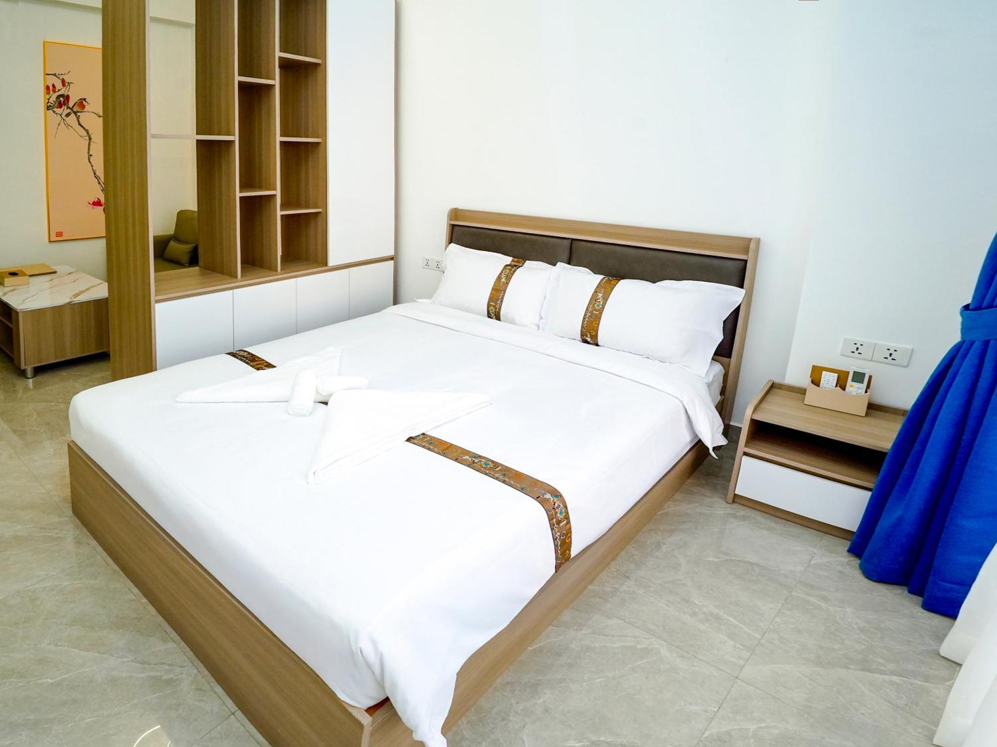 X One Hotel Phnom Penh Exterior photo